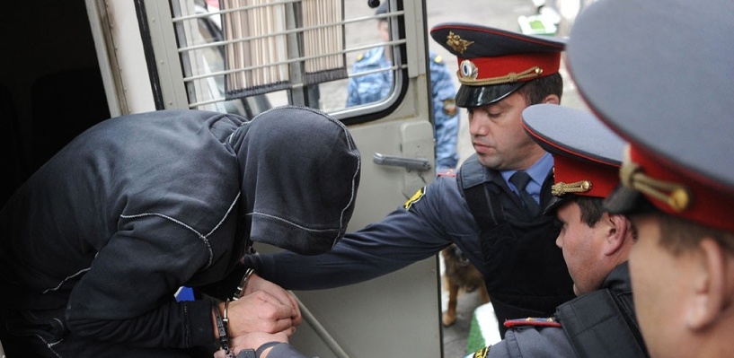 В Омске полицейских обвиняют в избиении задержанных