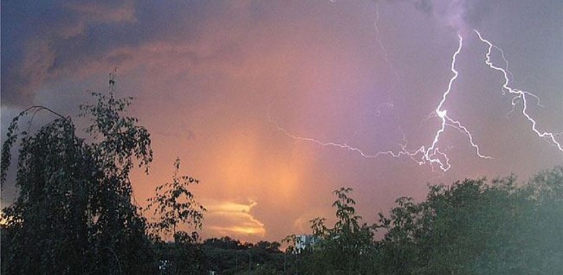В Омске ночью будет буря: объявлено штормовое предупреждение