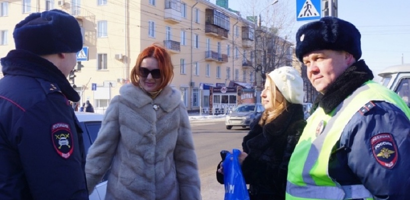 Поздравление с 8 марта женщинам не стихами Поздравление с 8 марта женщинам не стихами