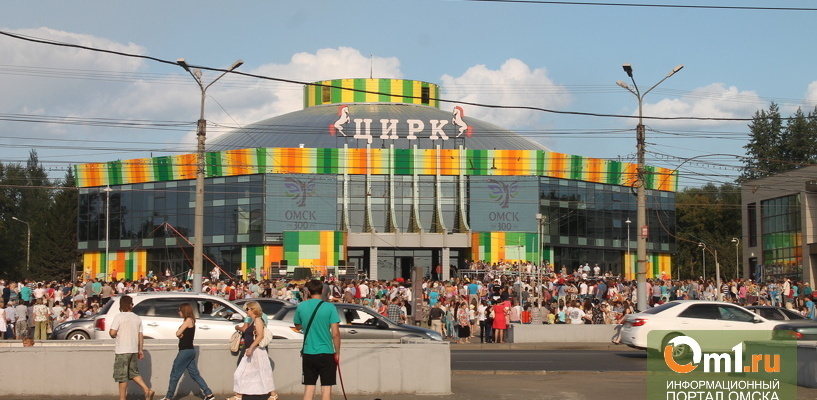 Мединский пообещал открыть грандиозный кинотеатр в омском цирке