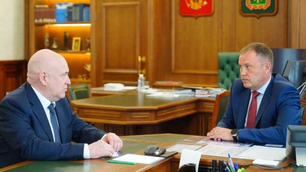 Поезд до Китая за три дня: в Кузбассе хотят возродить проект железной дороги в Урумчи