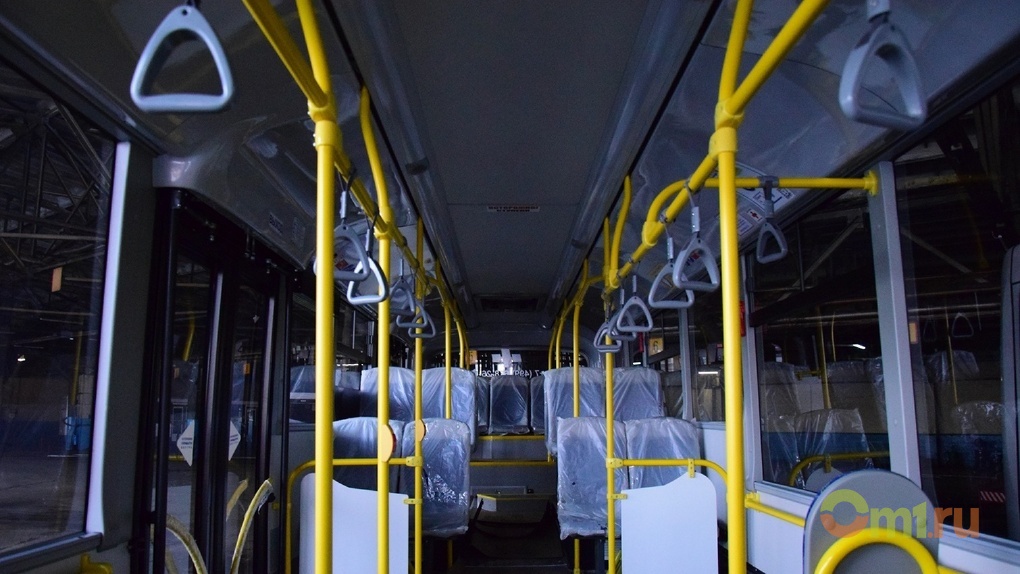 В Омской области пассажирам приходилось дожидаться автобусов на морозе