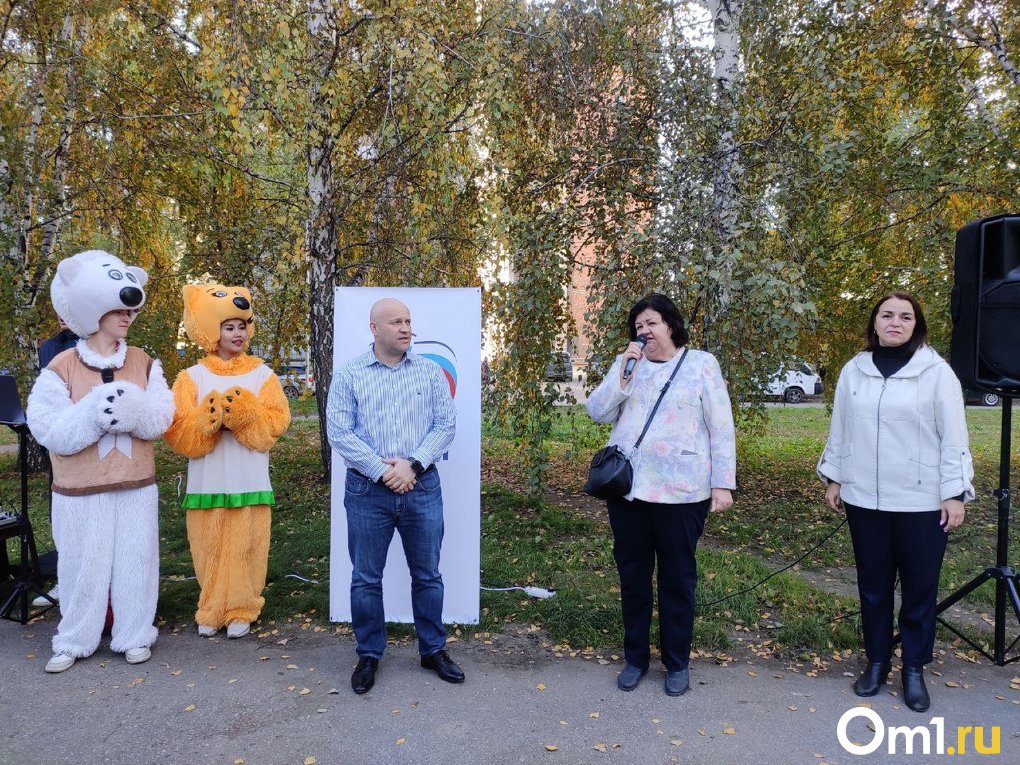 Большую детскую площадку открыли в Кировском районе Новосибирска