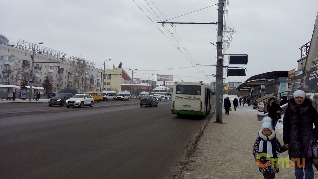 В Омске увеличат время для бесплатной пересадки в автобусах
