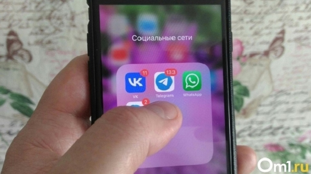 Омский врач рассказал, как гаджеты помогают сохранить жизнь
