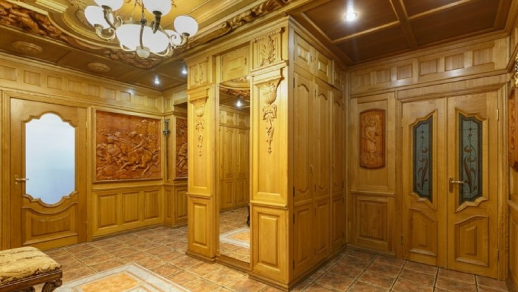 Квартира за 1 миллион рублей. Мебель за 1 миллион рублей. Квартира короля. Квартира за 20 миллионов рублей.
