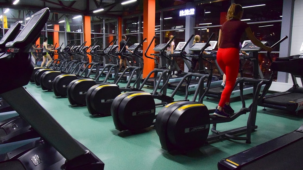 Сеть фитнес-клубов Европа требуют признать банкротом в Новосибирске
