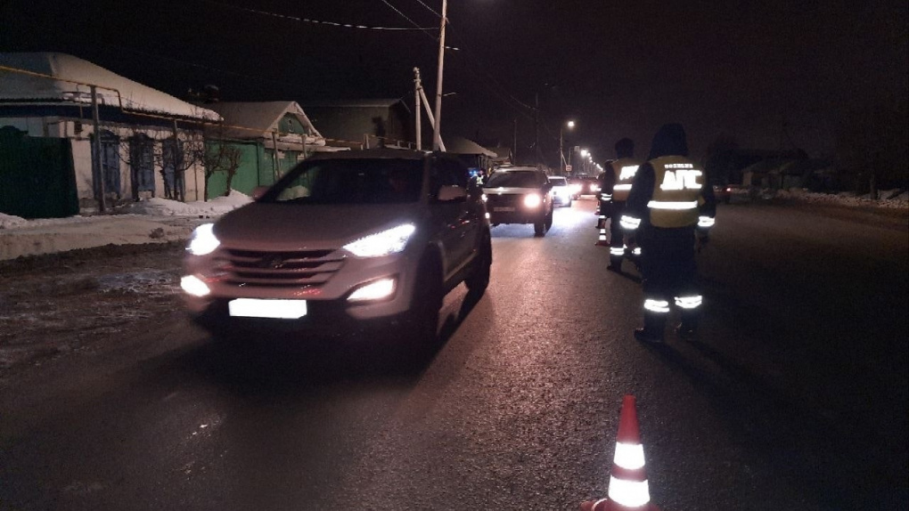 За выходные в Омске поймали два десятка пьяных автолюбителей